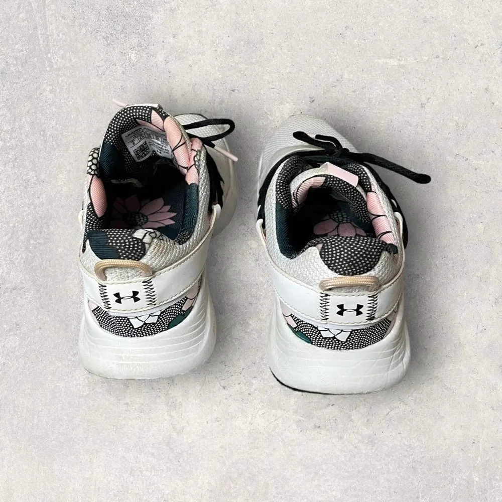Under Armor Breathe Sneakers